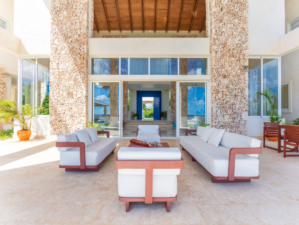 Luxurious Punta Cana Villa with Private Pool & Beach Access